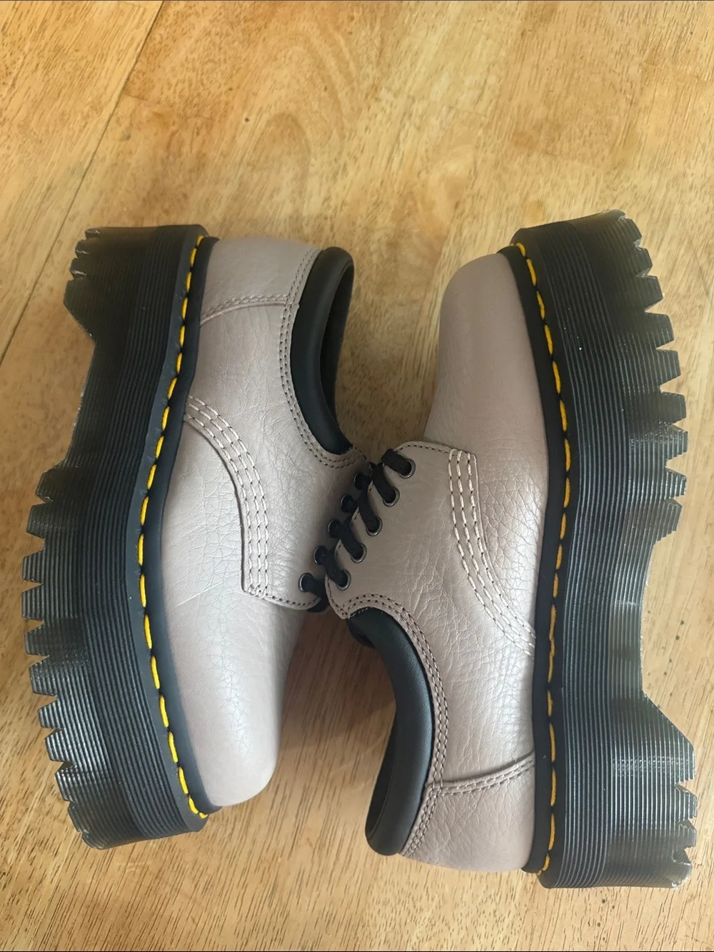 Dr. Martens 8053 Quad Platform Oxfords Sz 5 women